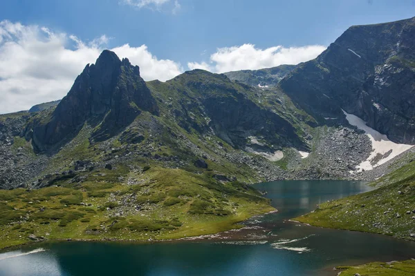 Muhteşem manzara ikiz göl, Rila Yedi Göller — Stok fotoğraf