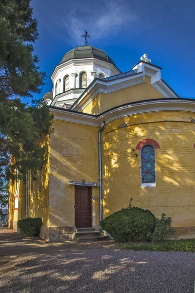 MONASTERIO KREMIKOVTSI, BULGARIA - 3 DE NOVIEMBRE DE 2013: Edificio en el Monasterio Kremikovtsi de San Jorge, Bulgaria — Foto de Stock