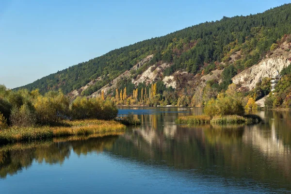 Hösten Landskap Iskar Floden Nära Pancharevo Sjön Lake Sofia City — Stockfoto