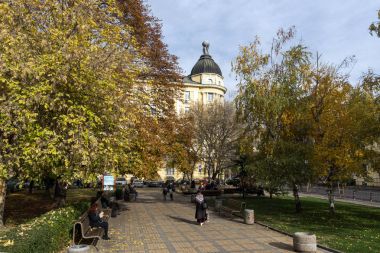 Sofia, Bulgaristan-12 Kasım 2017: Sofya, Bulgaristan şehir merkezinde Old Building