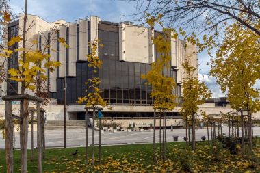 Sofia, Bulgaristan-12 Kasım 2017: Sofya, Bulgaristan Ulusal Kültür Sarayı görünümünü şaşırtıcı