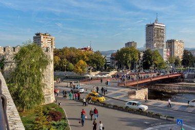 Nis, Sırbistan - 21 Ekim 2017: panoramik şehir NIS kale, Sırbistan