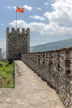 Skopje, Makedonya - 13 Mayıs 2017: Skopje kale (Kale kale) Old Town, Makedonya Cumhuriyeti