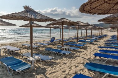 Deniz manzarası şartı Beach Sithonia Yarımadası, Chalkidiki, orta Makedonya, Yunanistan