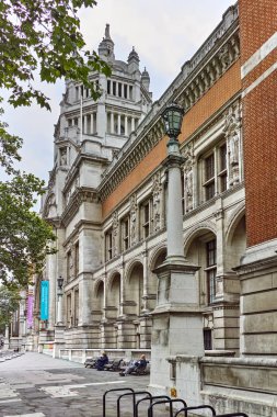 Londra - 18 Haziran 2016: Victoria ve Albert Müzesi, Londra, İngiltere giriş