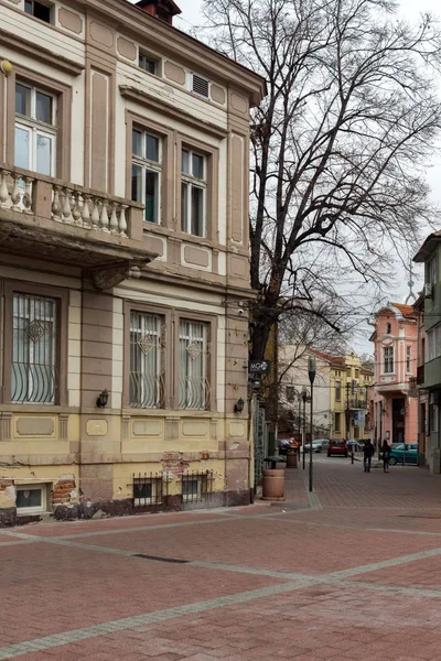 Πλόντβιβ Βουλγαρία Δεκέμβριος 2015 Σπίτια Και Δρόμο Στο Κέντρο Της — Φωτογραφία Αρχείου