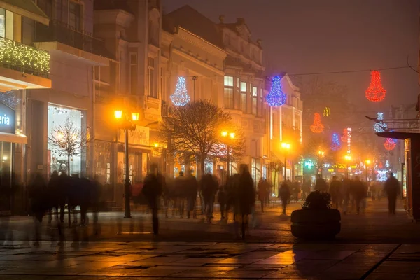 Пловдив Бульгария Декабря 2017 Ночная Панорама Центральной Улицы Рождественским Убранством — стоковое фото