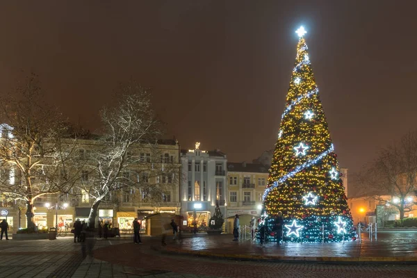 Płowdiw Bułgaria Grudnia 2017 Boże Narodzenie Drzewo Przed City Hall — Zdjęcie stockowe