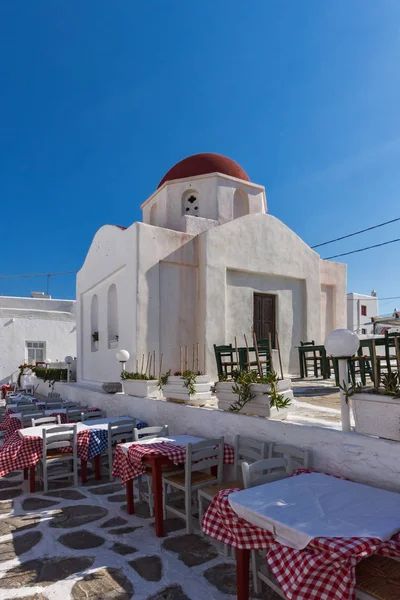 Mykonos Grekland Maj 2013 Vit Ortodoxa Kyrkan Och Små Klocktorn — Stockfoto