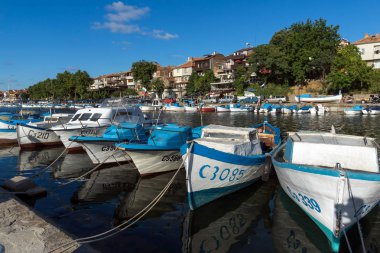 Sozopol, Bulgaristan - 12 Temmuz 2016: Süzebolu şehir, Burgaz bölge, Bulgaristan bağlantı noktasının şaşırtıcı Panorama