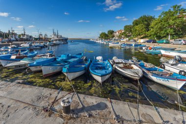 Sozopol, Bulgaristan - 12 Temmuz 2016: Süzebolu şehir, Burgaz bölge, Bulgaristan bağlantı noktasının şaşırtıcı Panorama