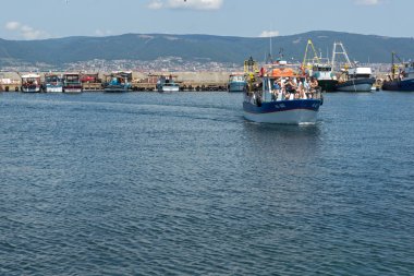Nessebar, Bulgaristan - 30 Temmuz 2014: Panorama Nessebar kasaba, Burgaz bölge, Bulgaristan için