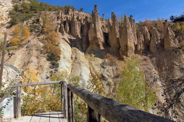 Radan dağ, Sırbistan için kaya oluşumu şeytanın şehrin muhteşem sonbahar manzara