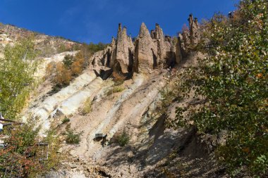 Radan dağ, Sırbistan için kaya oluşumu şeytanın şehrin muhteşem sonbahar manzara