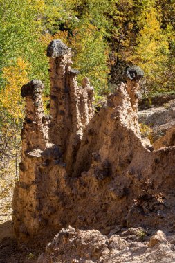 Radan dağ, Sırbistan için kaya oluşumu şeytanın şehrin muhteşem sonbahar manzara