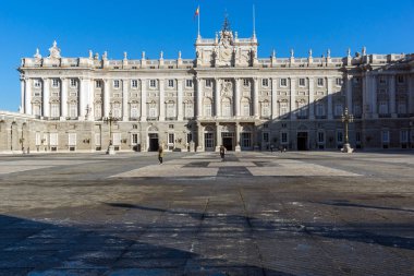 Madrid, İspanya - 22 Ocak 2018: Royal Palace of Madrid, İspanya'nın güzel manzarasına