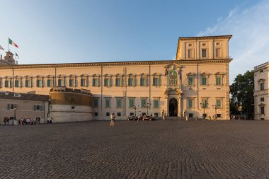 Rome, İtalya - 24 Haziran 2017: Gün batımı görünümü Quirinal Sarayı, Piazza del Quirinale, Rome, İtalya