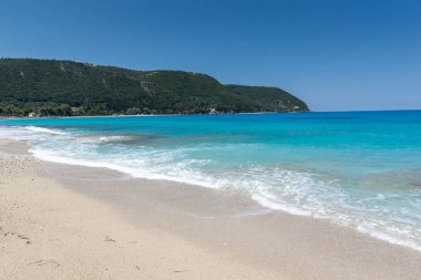 Girapetra Beach mavi suları, Lefkada, Ionian Islands, Yunanistan ile panoramik