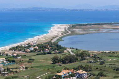 Girapetra Beach mavi suları, Lefkada, Ionian Islands, Yunanistan ile panoramik