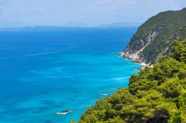 Panoramik manzaralı mavi suları, Lefkada, Ionian Islands, Yunanistan Kokkinos Vrachos Beach