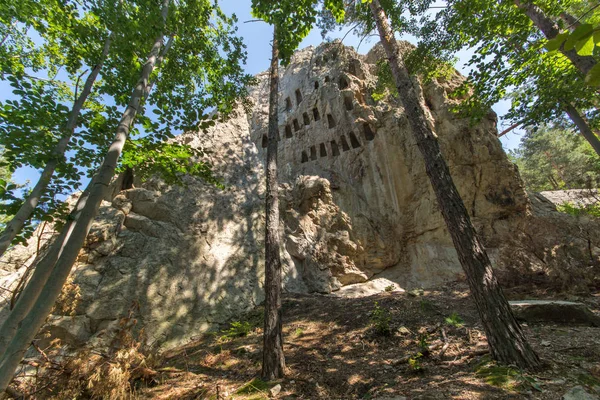 Antiguo Santuario Tracia Águila Rocas Cerca Ciudad Ardino Kardzhali Región — Foto de Stock