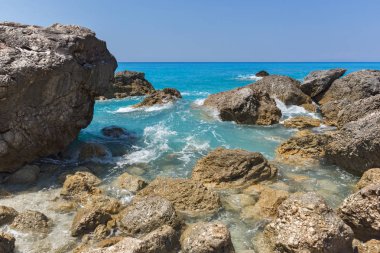 Megali Petra Beach, Lefkada, Ionian Islands, Yunanistan mavi sularına manzara şaşırtıcı