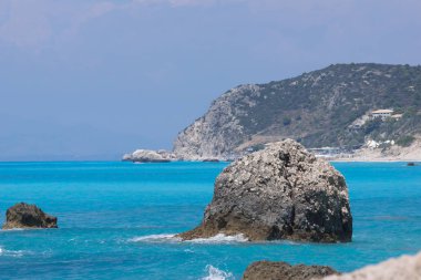 Megali Petra Beach, Lefkada, Ionian Islands, Yunanistan mavi sularına manzara şaşırtıcı