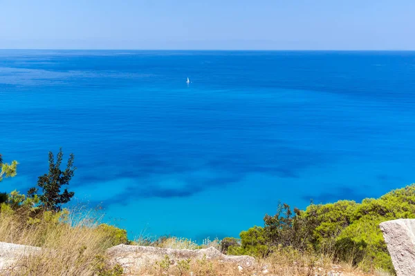 Panoramatický Pohled Kokkinos Vrachos Beach Modré Vody Lefkada Jónské Ostrovy — Stock fotografie
