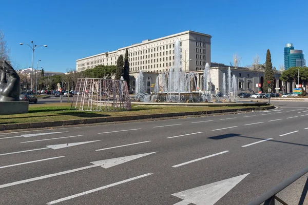 Madrid, İspanya - 21 Ocak 2018: Yapı Bakanlığı istihdam ve sosyal güvenlik şehir Madrid, İspanya
