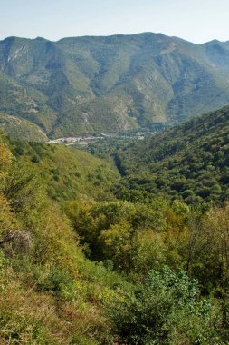 Glozhene Manastırı, Stara Planina Dağı (koca Balkan Dağları), Lofça bölge, Bulgaristan yakınındaki muhteşem manzara