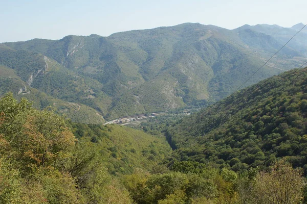 Paisagem Incrível Perto Mosteiro Glozhene Montanha Stara Planina Montanhas Balcânicas — Fotografia de Stock