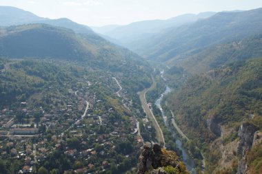 Muhteşem panoramik Iskar Gorge, koca Balkan Dağları, Bulgaristan