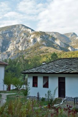Ortaçağ Varsayım Manastırı, Vratsa bölgesi, Bulgaristan