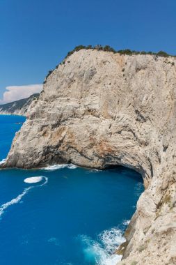 Porto Katsiki Beach, Lefkada, Yunanistan Ionian Islands yakınındaki taşlarla deniz manzarası
