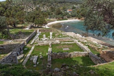 İnanılmaz arkeolojik Aliki, Thassos Adası, Doğu Makedonya ve Trakya, Yunanistan harabelerde görünümünü