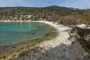 Panoramik Köyü ve Plajı Aliki, Thassos Adası, Doğu Makedonya ve Trakya, Yunanistan  
