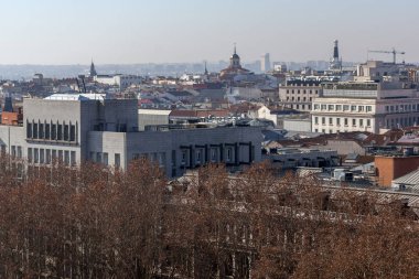 Madrid, İspanya - 24 Ocak 2018: Panoramik şehir Madrid Kibele Palace (Palacio de Cibeles), İspanya