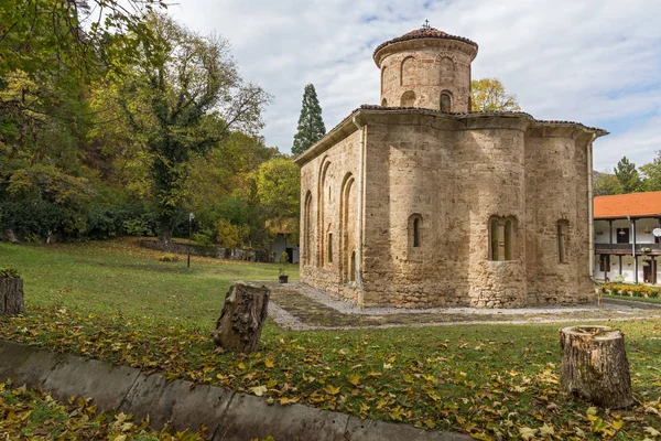 Veduta Autunnale Del Monastero Zemen Dell Secolo Regione Pernik Bulgaria — Foto Stock