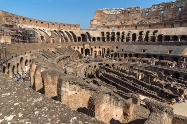 Rome, İtalya - 24 Haziran 2017: Eski arena gladyatör Colosseum City Roma, İtalya