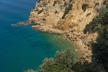 Doğu Makedonya ve Trakya, Yunanistan Thassos Adası, mavi suları ile inanılmaz küçük plaj  