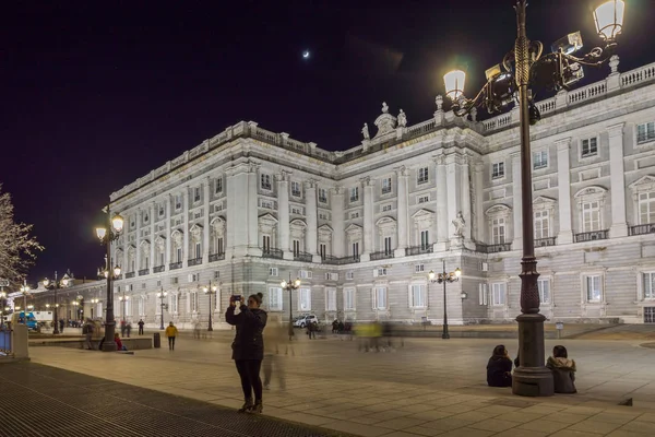 Мадрид Испания Января 2018 Ночное Фото Королевского Дворца Мадриде Испания — стоковое фото
