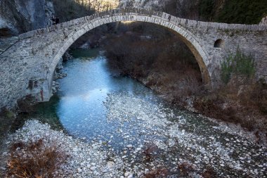 Kokkori veya Noutsos Köprüsü, Pindus Dağları, Zagori, Epirus, Yunanistan manzara şaşırtıcı