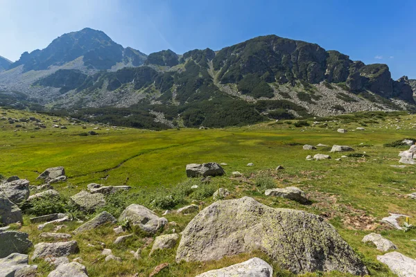 Paysage Vallée Rivière Begovitsa Pic Des Dents Pirin Mountain Bulgarie — Photo