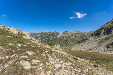 Muhteşem manzara--dan Begovitsa (keçi) geçişi, Pirin Dağı, Bulgaristan