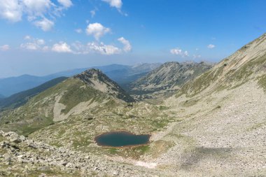 Muhteşem manzara keçi göl, Pirin Dağı, Bulgaristan
