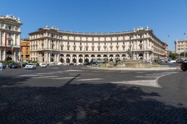 Rome, İtalya - 22 Haziran 2017: piazza görünümünü şaşırtıcı della Repubblica, Roma, İtalya