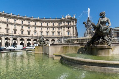Rome, İtalya - 22 Haziran 2017: piazza görünümünü şaşırtıcı della Repubblica, Roma, İtalya