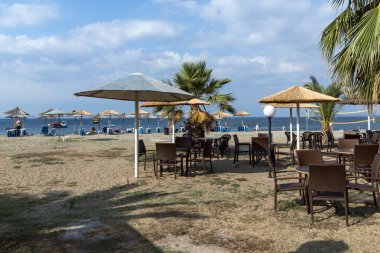 Chalkidiki, orta Makedonya, Yunanistan - 25 Ağustos 2014: Deniz manzarası, Gerakini kumsalda Sithonia Yarımadası, Chalkidiki, orta Makedonya, Yunanistan