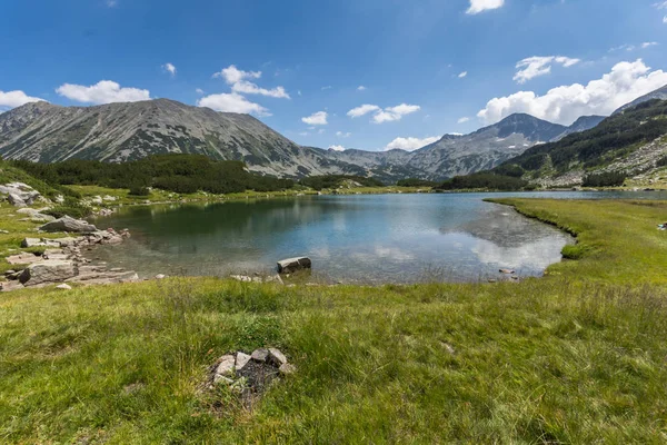 Verbazingwekkende Landschap Met Muratovo Lake Banderishki Chukar Todorka Pieken Pirin — Stockfoto
