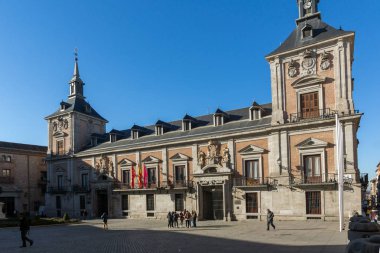 Madrid, İspanya - 22 Ocak 2018: Görünüm Plaza de la Villa şehir Madrid, İspanya, Amazing